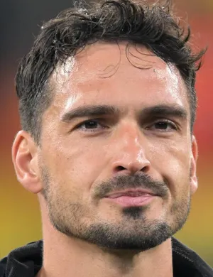 M. Hummels