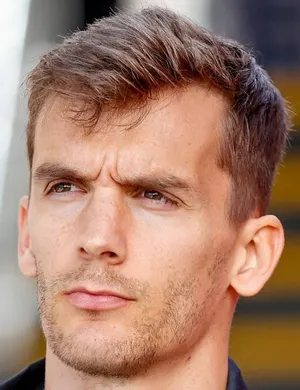 D. Llorente