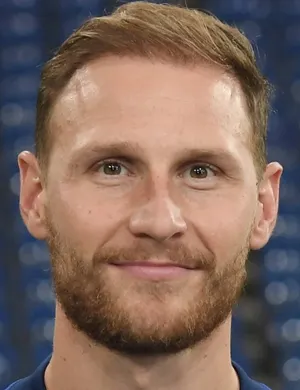 B. Höwedes