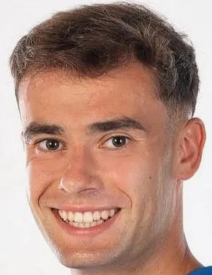 Á. Núñez