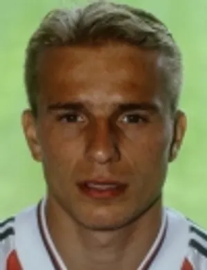 R. Nilsen