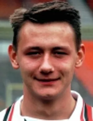 R. Niestroj