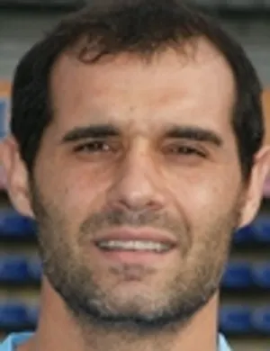 V. Fernandez