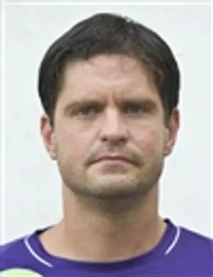 B. Farkas